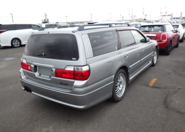 2000 Nissan Stagea JDM car for sale — photo 4 of 20