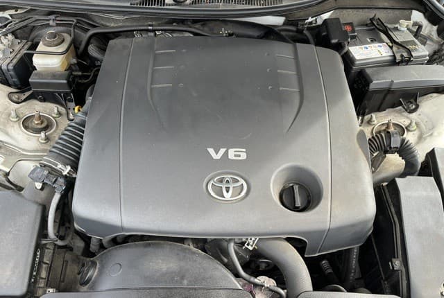 2011 Toyota Mark X JDM car for sale — photo 9 of 25