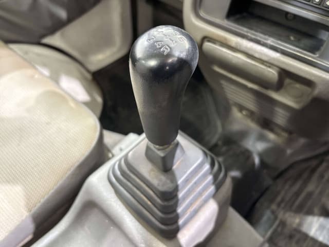 1997 Suzuki Carry JDM car for sale — photo 14 of 25