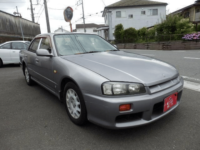 1998 Nissan Skyline JDM car for sale — photo 3 of 9
