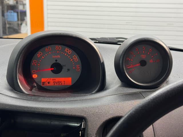 2010 Daihatsu Esse JDM car for sale — photo 9 of 25