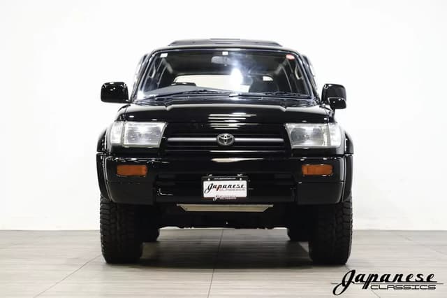1996 Toyota Hilux JDM car for sale — photo 2 of 24