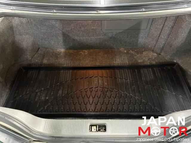 1994 Nissan Skyline JDM car for sale — photo 5 of 10