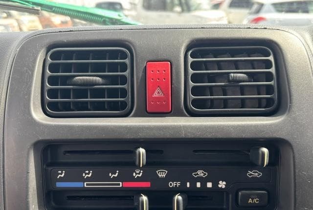 2009 Mazda Scrum JDM car for sale — photo 15 of 25