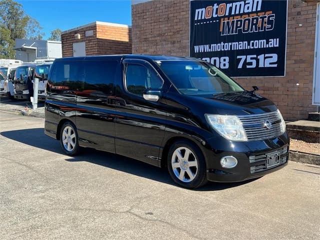 2008 Nissan Elgrand JDM car for sale — photo 4 of 16
