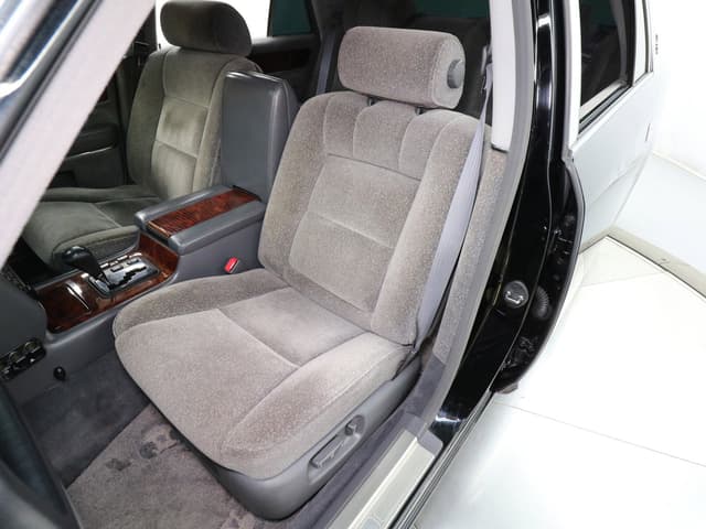 1997 Toyota Century JDM car for sale — photo 17 of 25