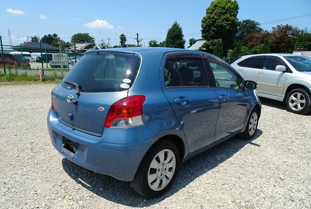 2008 Toyota Vitz JDM car for sale — photo 5 of 25