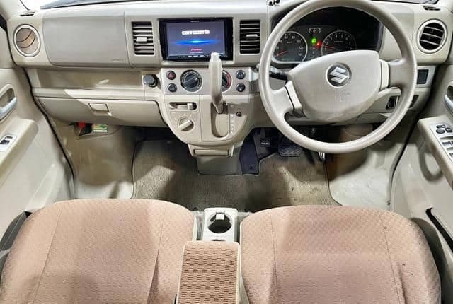 2010 Suzuki Every JDM car for sale — photo 11 of 21