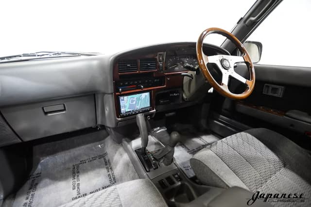 1994 Toyota Hilux Surf JDM car for sale — photo 10 of 25