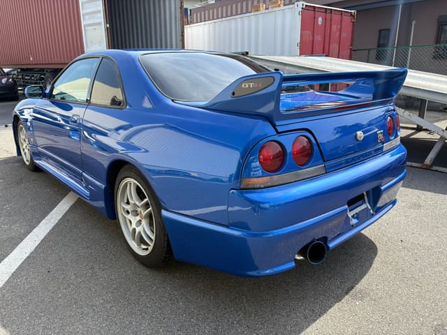 1996 Nissan Skyline JDM car for sale — photo 2 of 16