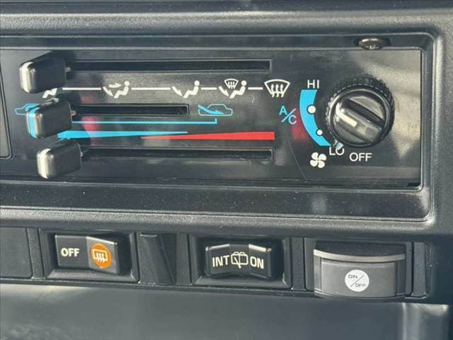2000 Toyota Land Cruiser JDM car for sale — photo 4 of 13
