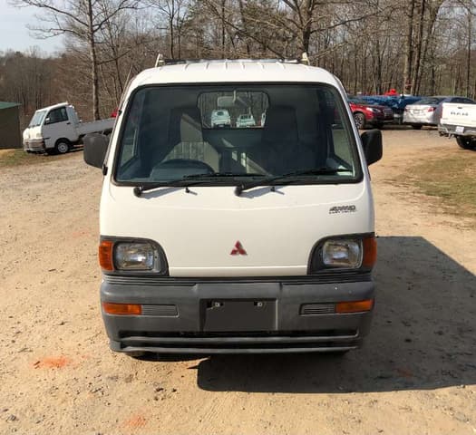 1998 Mitsubishi Minicab JDM car for sale — photo 3 of 10