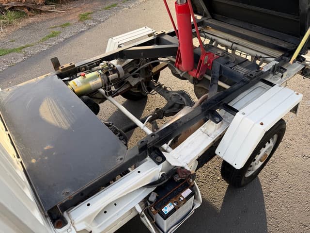 2001 Mitsubishi Minicab JDM car for sale — photo 20 of 25