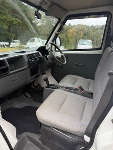 2000 Mitsubishi Minicab JDM car for sale — photo 10 of 19