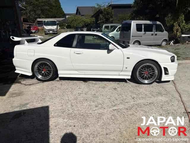 1999 Nissan Skyline JDM car for sale — photo 2 of 10