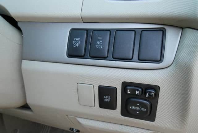 2009 Toyota Estima JDM car for sale — photo 6 of 18