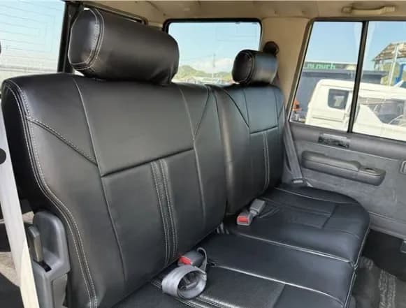 1995 Toyota Land Cruiser Prado JDM car for sale — photo 15 of 17