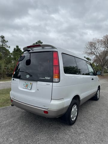 1998 Toyota Lite Ace JDM car for sale — photo 10 of 25
