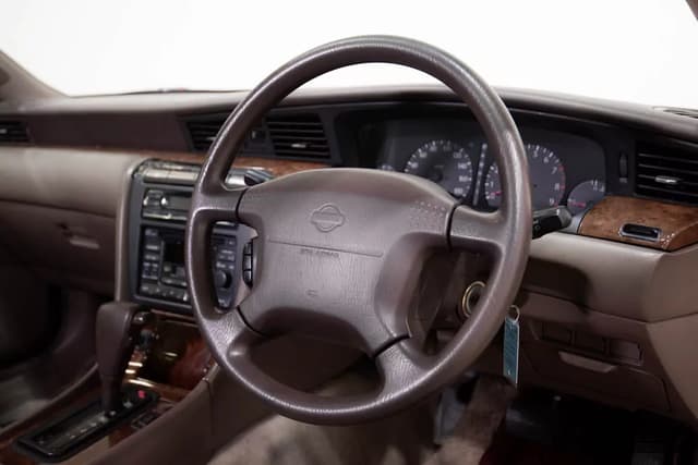 1997 Nissan Laurel JDM car for sale — photo 12 of 25