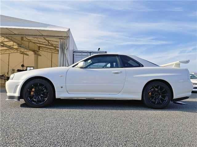 2001 Nissan Skyline JDM car for sale — photo 3 of 13