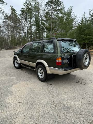 1995 Nissan Terrano JDM car for sale — photo 2 of 14