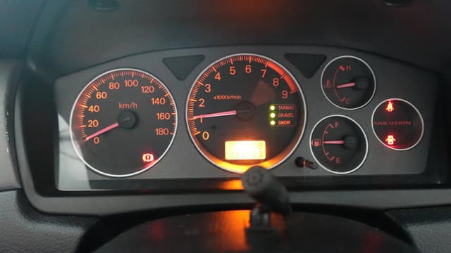 2001 Mitsubishi Lancer Evolution JDM car for sale — photo 14 of 16