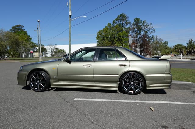 1998 Nissan Skyline JDM car for sale — photo 12 of 19