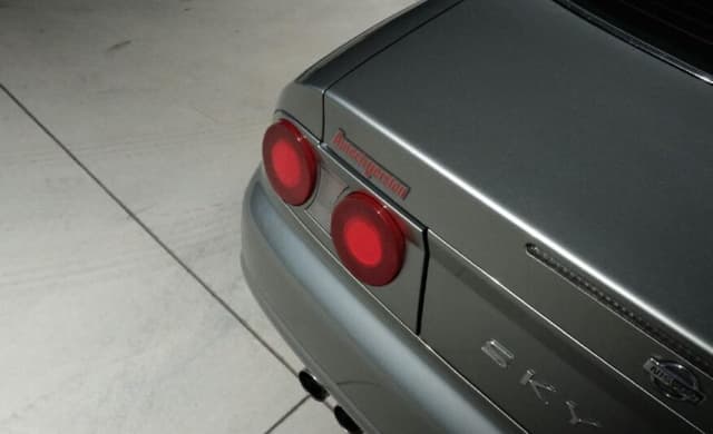 1998 Nissan Skyline JDM car for sale — photo 3 of 10