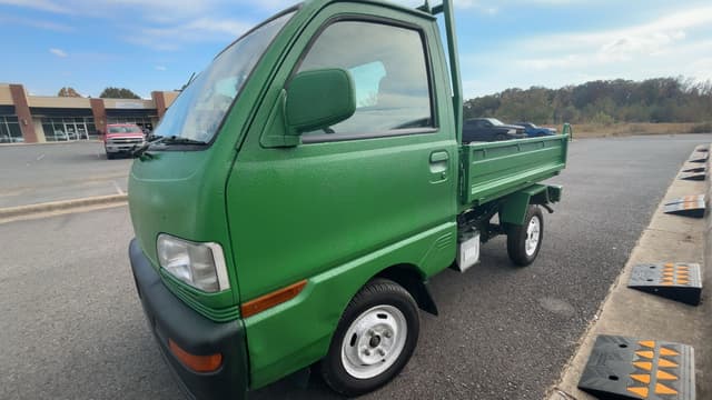 1998 Mitsubishi Minicab JDM car for sale — photo 2 of 5