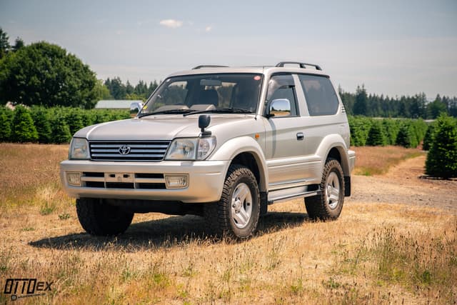 2000 Toyota Land Cruiser JDM car for sale — photo 12 of 25
