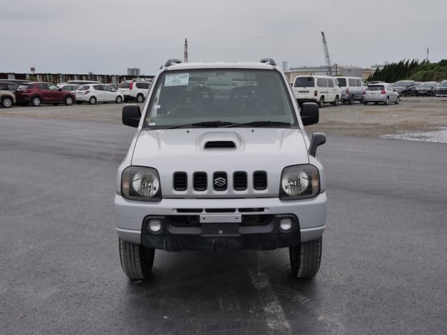 2001 Suzuki Jimny JDM car for sale — photo 2 of 25