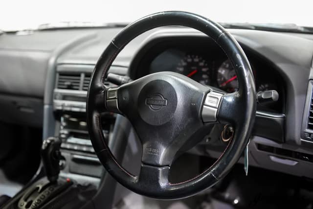 1998 Nissan Skyline JDM car for sale — photo 12 of 25