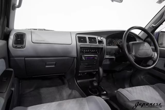 1996 Toyota Hilux JDM car for sale — photo 9 of 25