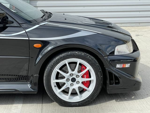 2002 Mitsubishi Lancer Evolution JDM car for sale — photo 10 of 25