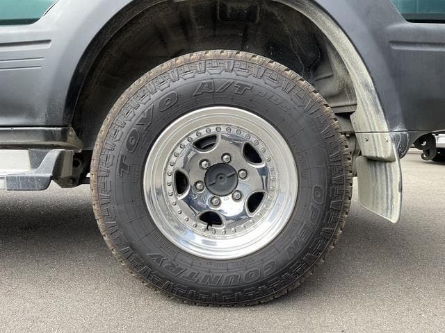 1997 Toyota Land Cruiser Prado JDM car for sale — photo 12 of 25