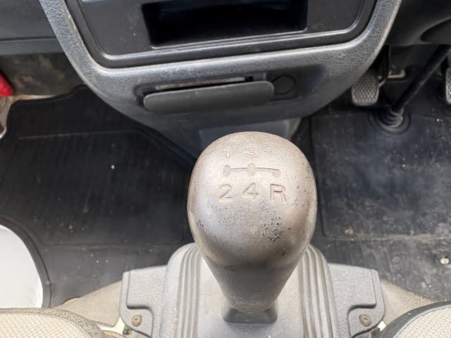 1992 Suzuki Carry JDM car for sale — photo 20 of 25