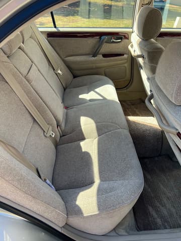 2000 Toyota Crown JDM car for sale — photo 15 of 22