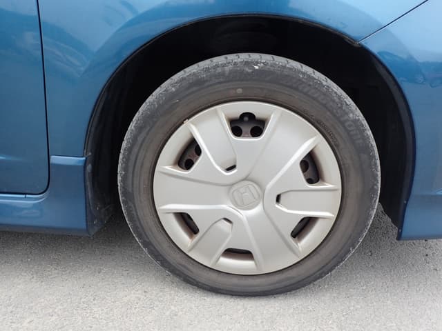 2011 Honda Fit JDM car for sale — photo 12 of 25
