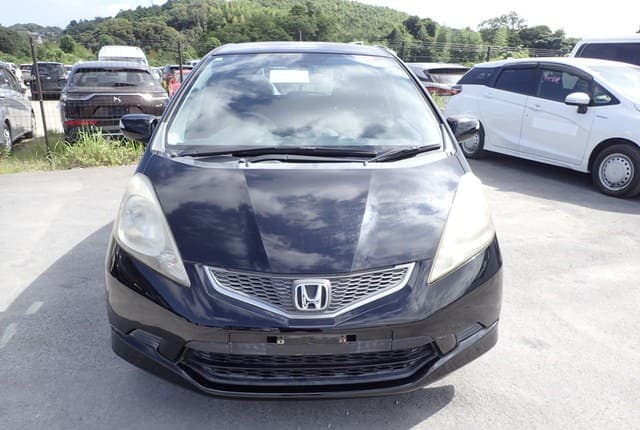 2009 Honda Fit JDM car for sale — photo 8 of 25