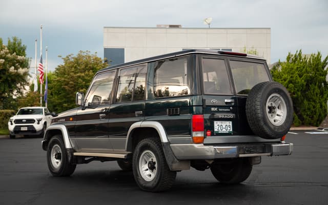 1994 Toyota Land Cruiser JDM car for sale — photo 6 of 13