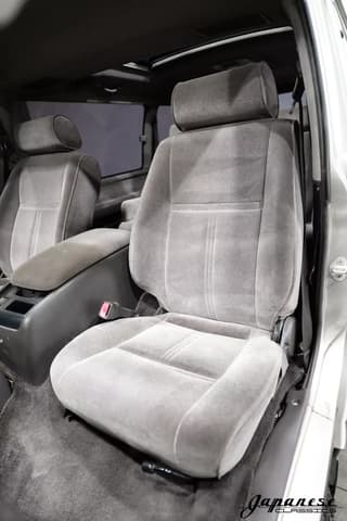 1995 Toyota HiAce JDM car for sale — photo 16 of 25