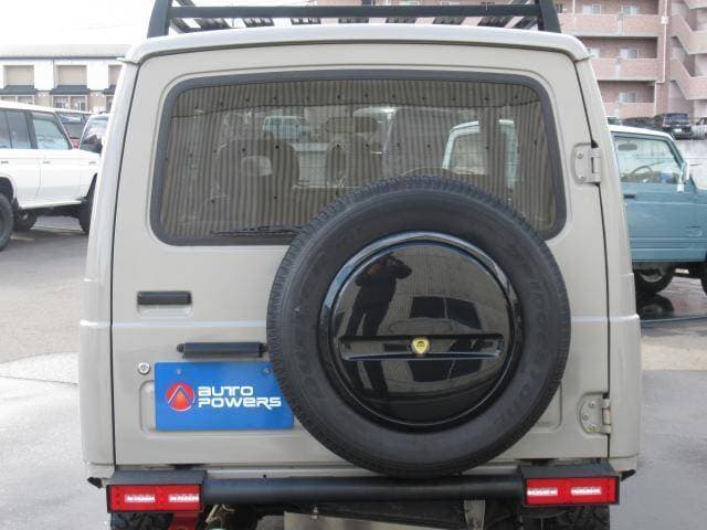 1998 Suzuki Jimny JDM car for sale — photo 19 of 20
