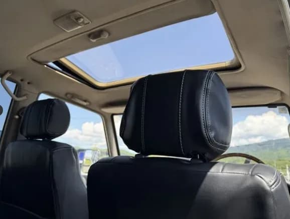 1995 Toyota Land Cruiser Prado JDM car for sale — photo 12 of 17