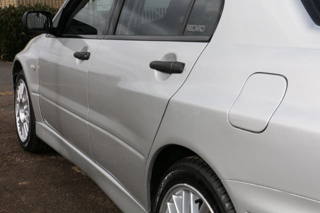 2001 Mitsubishi Lancer Evolution JDM car for sale — photo 17 of 25