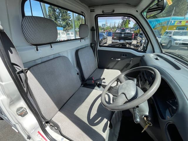 1996 Daihatsu Hijet JDM car for sale — photo 20 of 25