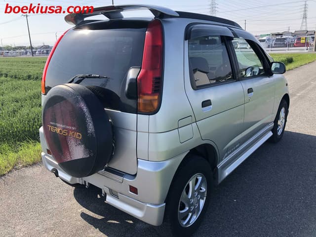 1998 Daihatsu Terios JDM car for sale — photo 4 of 21