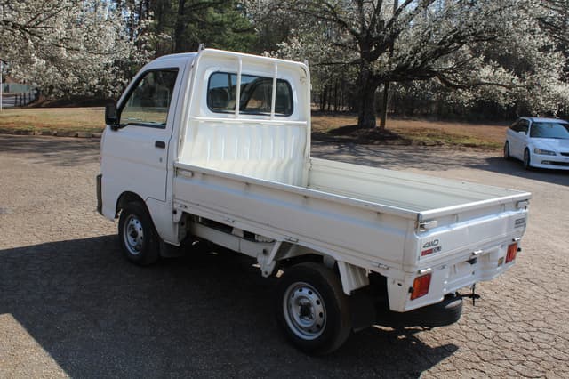 1999 Daihatsu Hijet JDM car for sale — photo 5 of 25