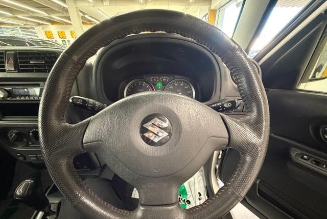 2009 Suzuki Jimny JDM car for sale — photo 8 of 25