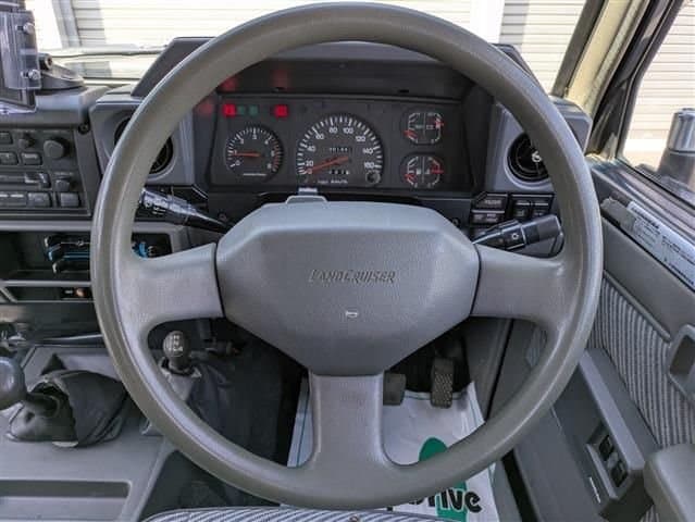 1992 Toyota Land Cruiser JDM car for sale — photo 12 of 25