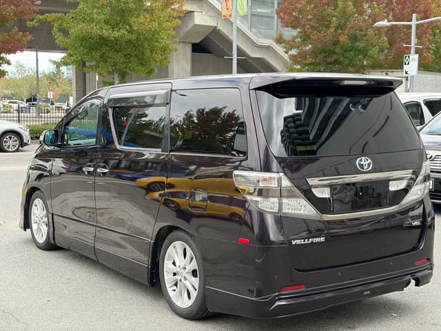 2010 Toyota Vellfire JDM car for sale — photo 6 of 23